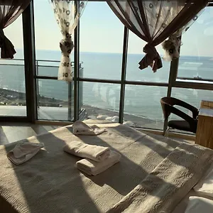 Apart Luxor , Batumi Gruzja
